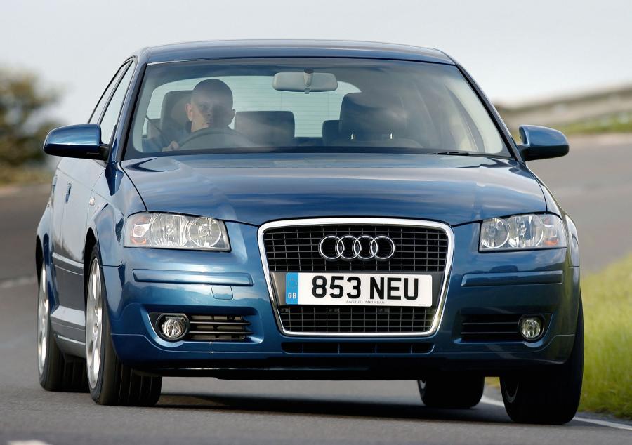  Audi A3 Sportback 2.0 TDI (8PA) 2005 года  (UK) (фото 8 из 15)